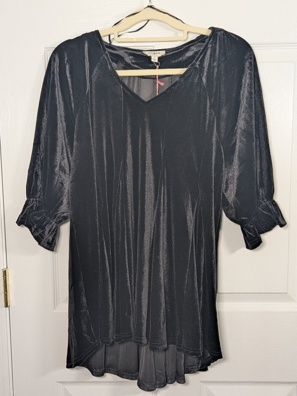 Umgee USA Black Velvet High-Low Tunic Mini Dress — Size Small NWT